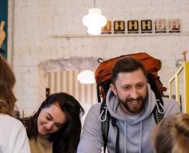 Zamień urlop w językową przygodę: jak zaplanować rodzinne wakacje z nauką w tle