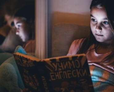 Małe uszy, wielkie postępy: jak dzieci uczą się angielskiego metodą Helen Doron — prawdziwe opinie rodziców
