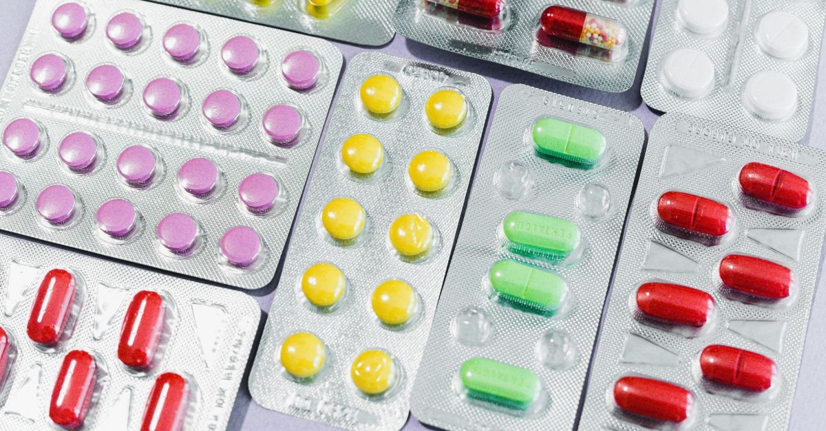 Domowa apteczka bez chaosu: sprytne triki na szybkie i bezpieczne porządkowanie leków